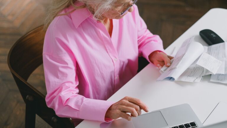 Cumul emploi-retraite : quel plafond ne pas dépasser ?