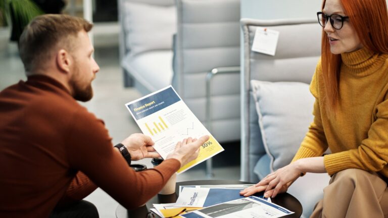 TJM ou taux horaire : quelle base de facturation en portage salarial ?
